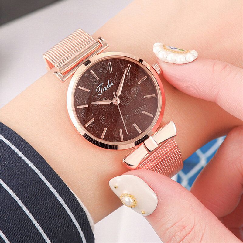 Reloj Elegante De Moda Para Mujer Life Impermeable Aleación Caja De Banda Ajustable Sin Número Dial Reloj De Cuarzo