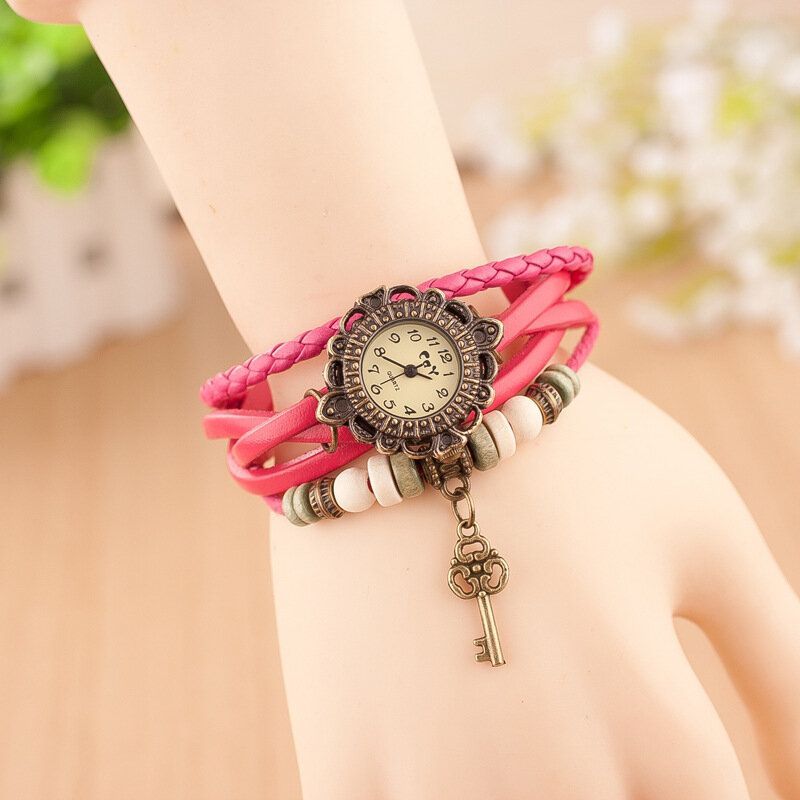 Reloj De Pulsera De Cuarzo Con Correa De Cuero Con Colgante De Llave Multicapa Vintage Para Mujer