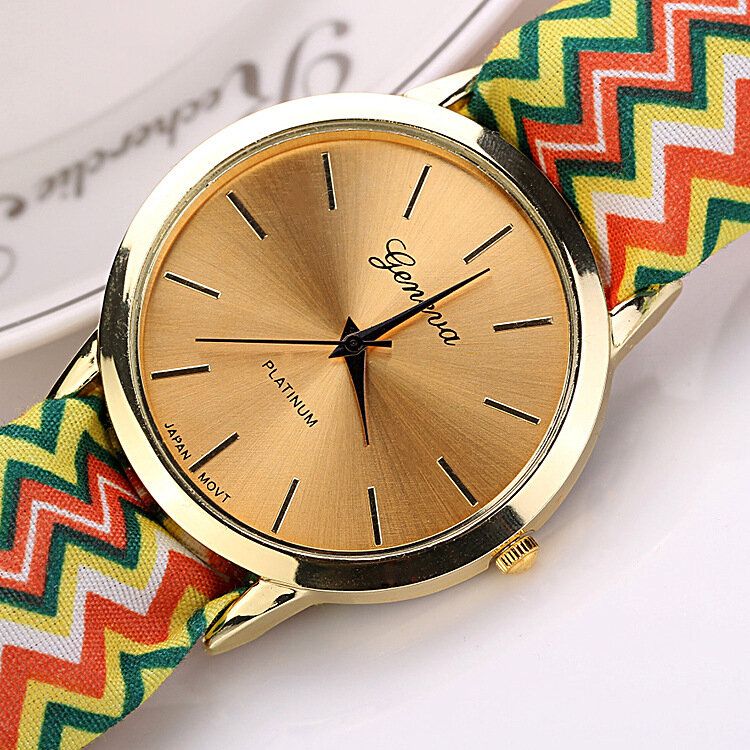 Reloj De Pulsera De Cuarzo Para Mujer Con Correa De Tela A Rayas Y Esfera Grande Elegante A La Moda