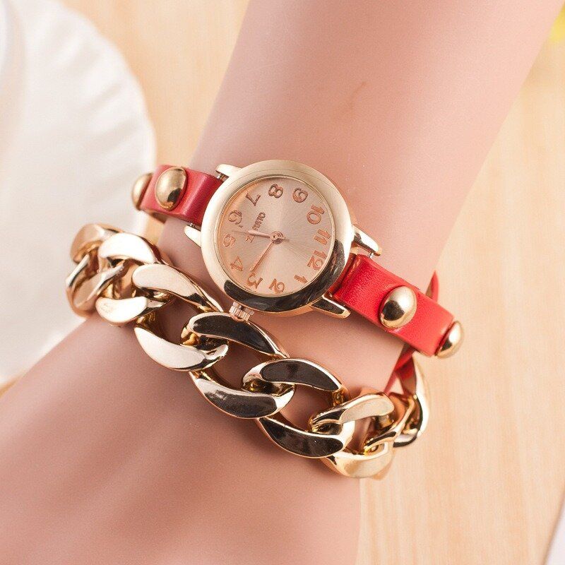 Reloj De Pulsera Sinuoso Para Mujer De Moda Reloj De Cuarzo Con Banda De Cuero Para Mujer