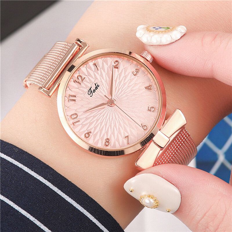 Reloj Simple Y Elegante Para Mujer Banda De Aleación Completa Esfera De Diseño Único Cierre Ajustable Reloj De Cuarzo