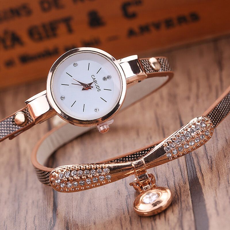 Retro Pu Correa Multi-layer Lady Watch Metal Geométrico Rhinestone Arco Colgante Mujeres Reloj De Cuarzo