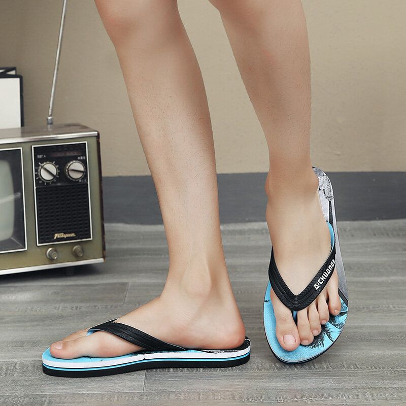 Nuevas Zapatillas Para Hombre Verano Playa Al Aire Libre Chanclas Antideslizantes Zapatillas Con Punta De Clip